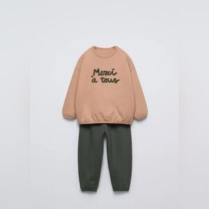 Zara Kids Sweatshirt & Sweatpants Jogger Set Merci a tous in Tan and Green
NWT